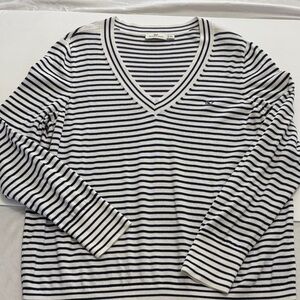 Women’s Vineyard Vines Navy & White Striped V-Neck Sweater